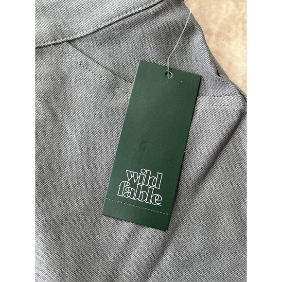 Juniors Grey Short Skirt With Lace Accent On Waist Size XS - Picture 4 of 4